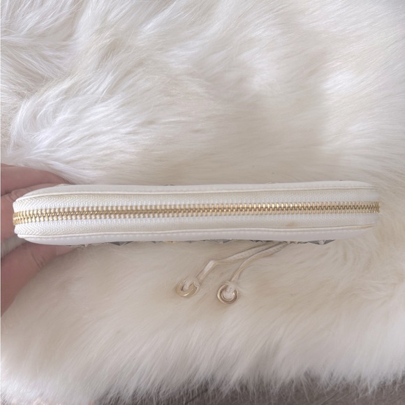 Jimmy Choo Filipa Star Studded Wallet ⭐️ - Picture 3 of 6